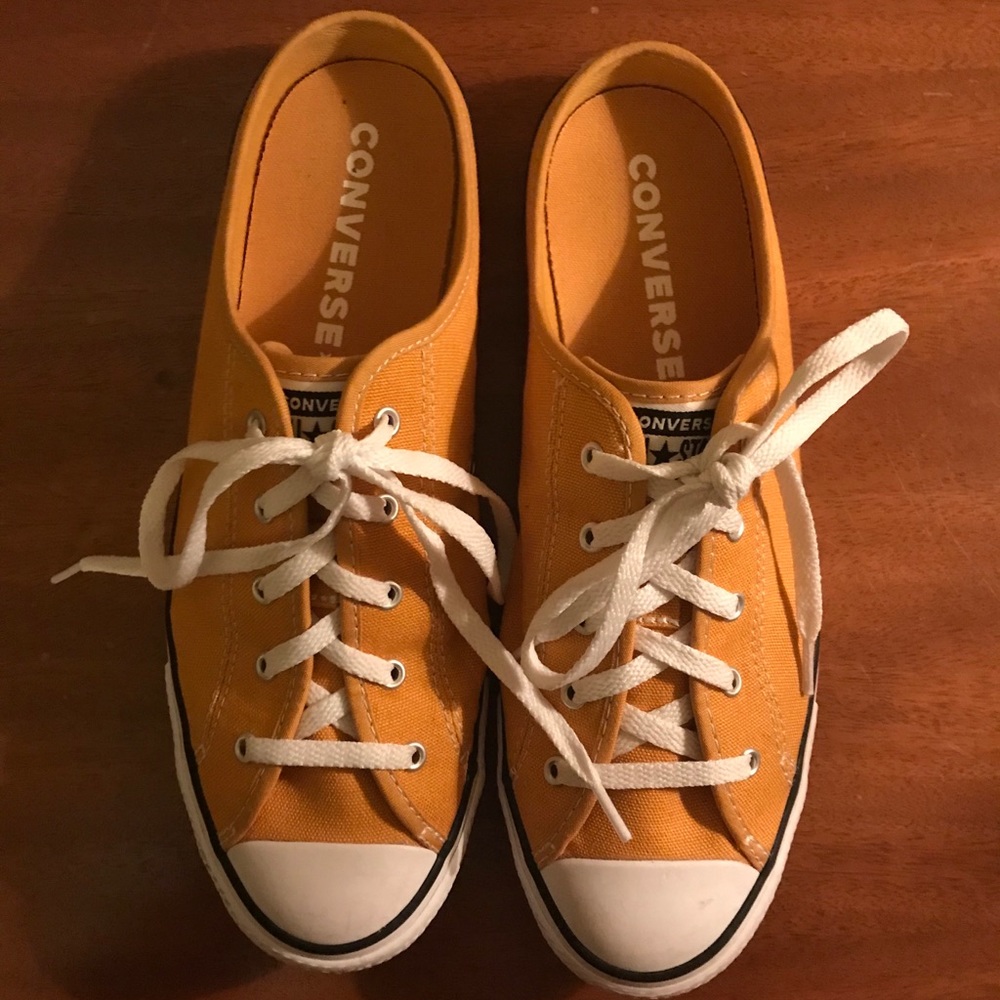 Converse Chuck Taylor All Star Dainty Mule Slip